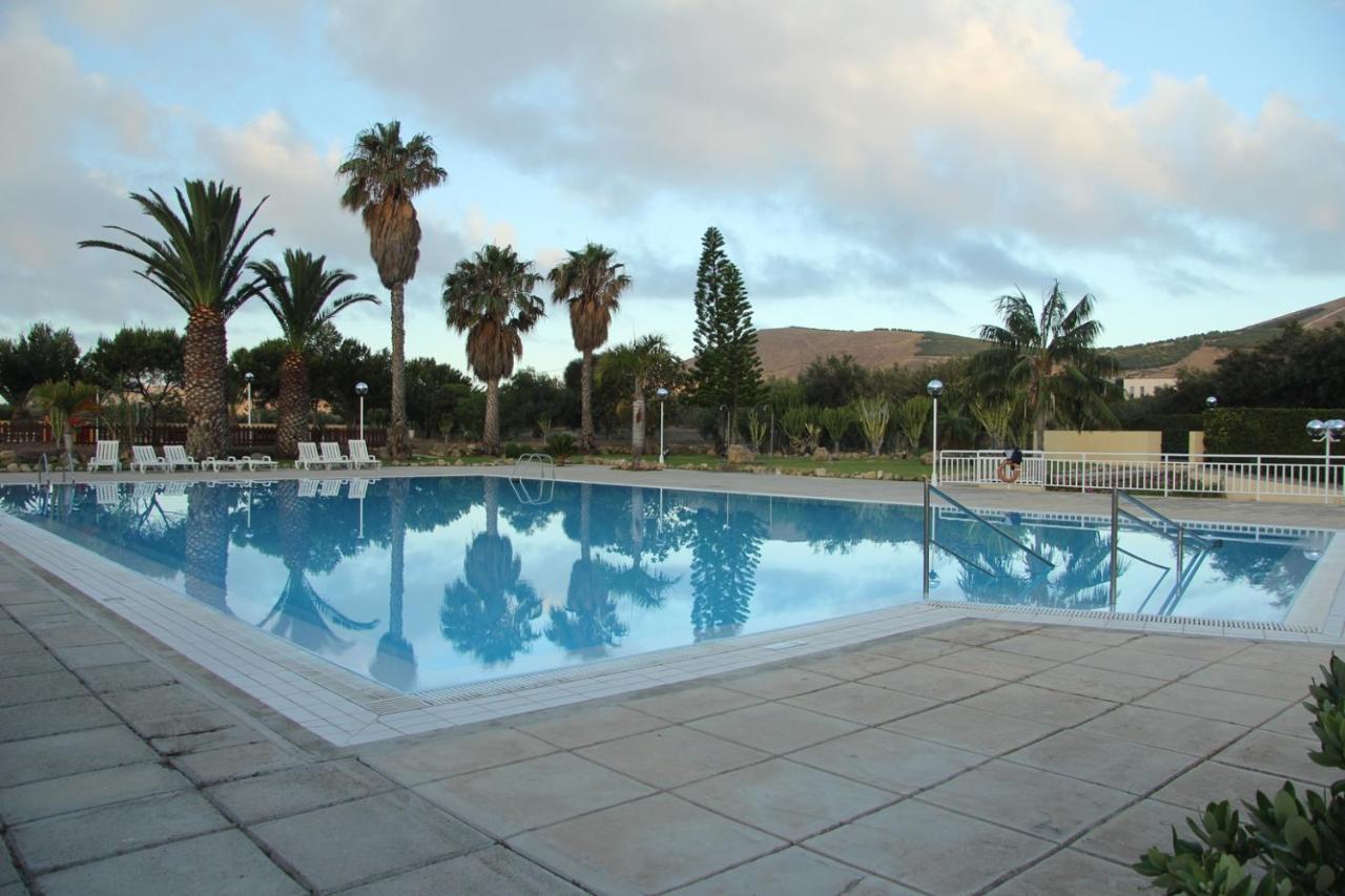 Hotel INATEL Porto Santo Esterno foto