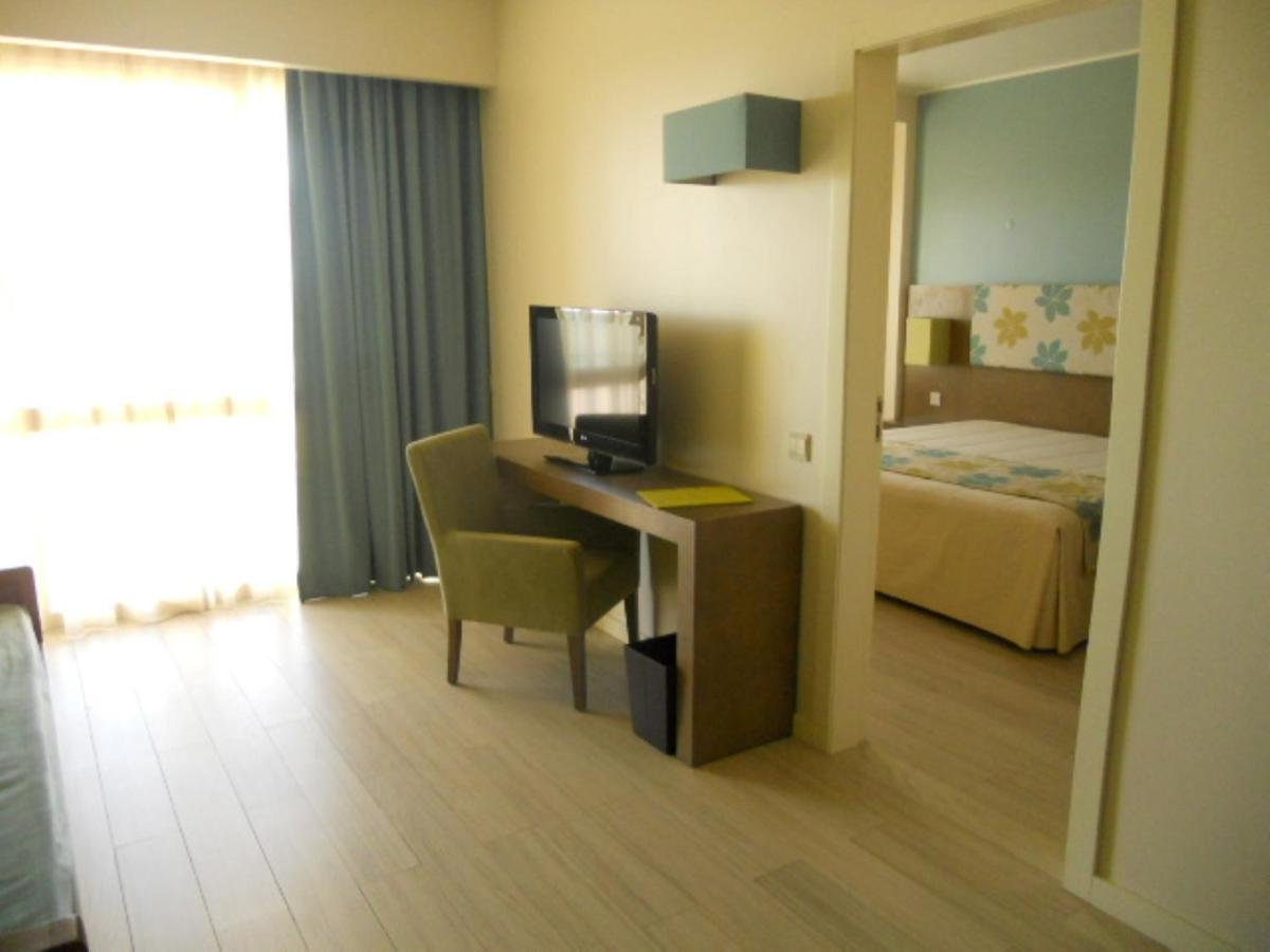 Hotel INATEL Porto Santo Esterno foto
