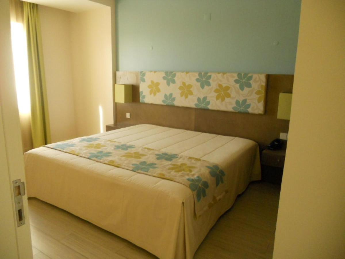 Hotel INATEL Porto Santo Esterno foto